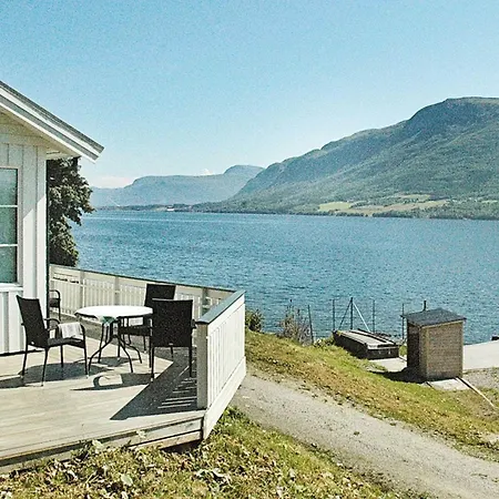 5 Person In Aver Y Holiday home