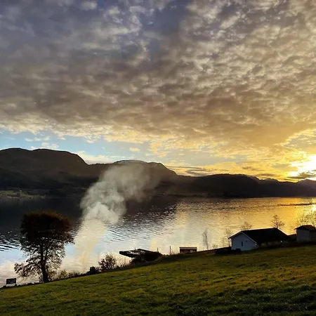 Hébergement de vacances 4 Star Holiday Home In Averoy Stokke (More og Romsdal)